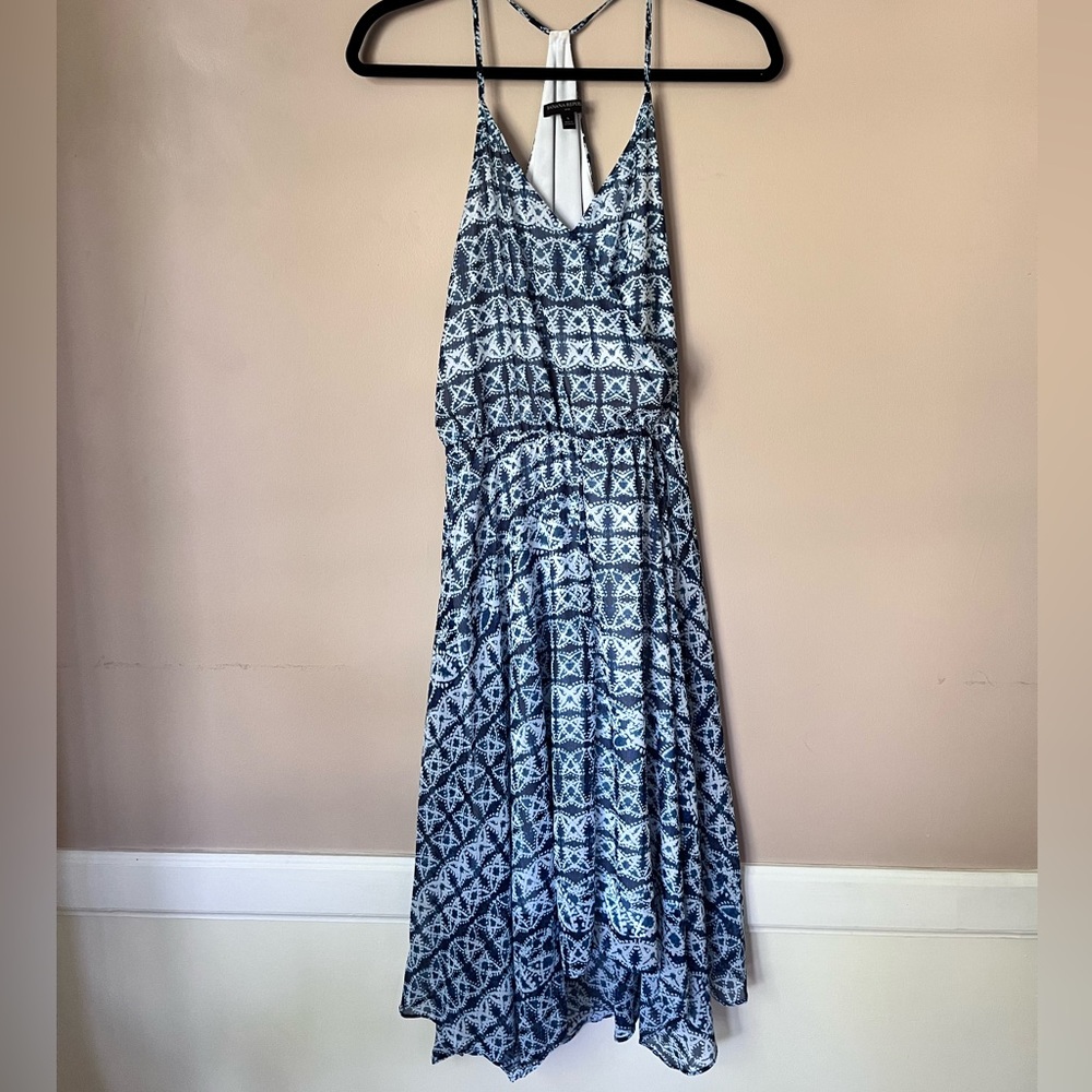 Banana republic knee length, blue and white dress